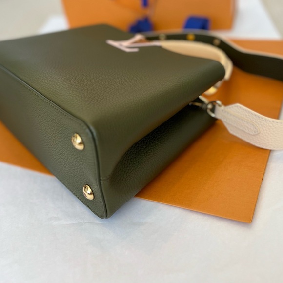 Authentic (Pristine) New Interpretation Capucines Louis Vuitton Bag. $5,988. - Picture 9 of 15